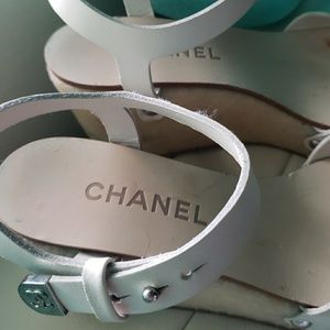 Chanel original wedges